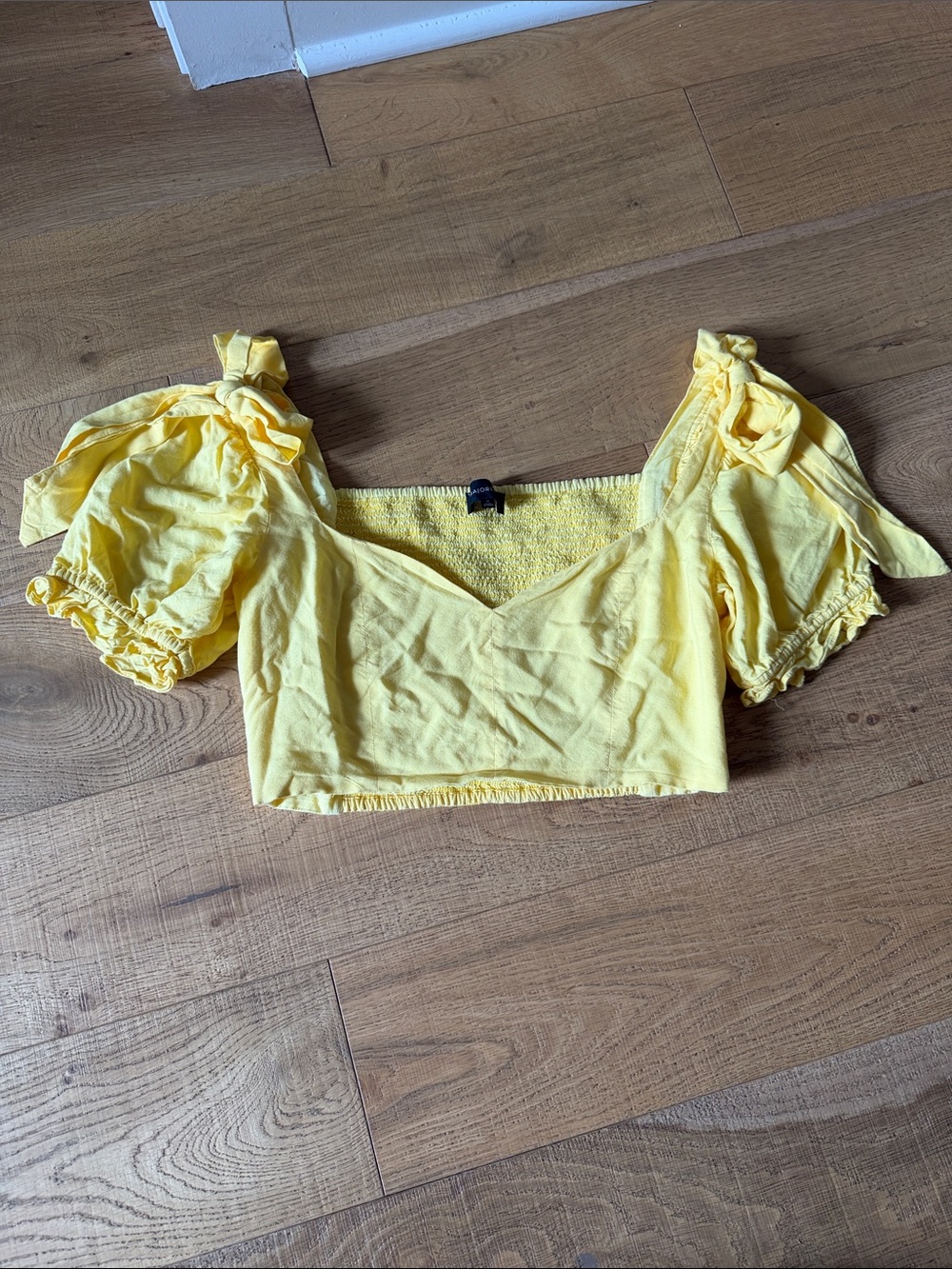 Majorelle Yellow Puff-Sleeve Crop Top